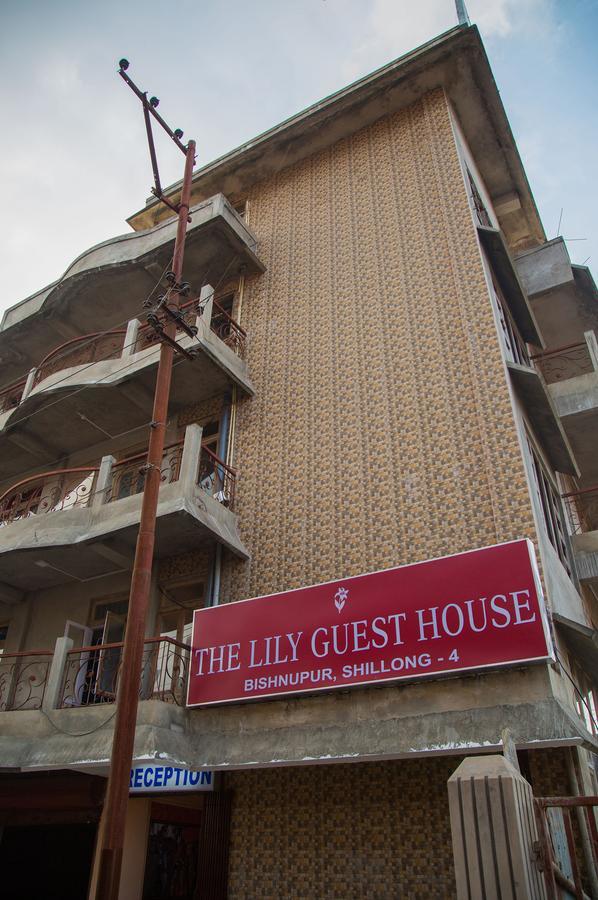 Oyo 11515 The Lily Guest House Shillong Exterior foto